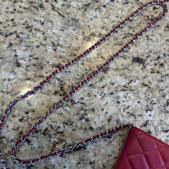 Chanel lambskin WOC in great condition - Picture 11 of 11